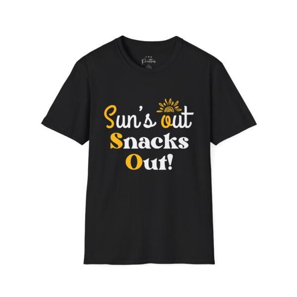 Funny Sun’s out, snacks out T-Shirt